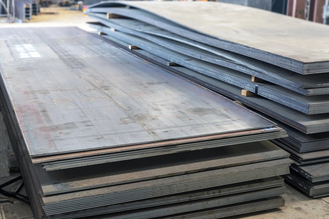 Zastosowania blachy DC01 i blachy DD11 w przemyśle